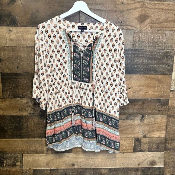 Artesia Boho Blouse Peasant Top Floral Lace Up large - Picture 1 of 8